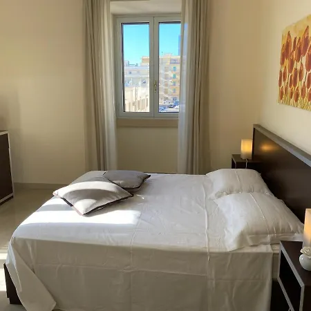 Palazzo Mongio And * Gallipoli