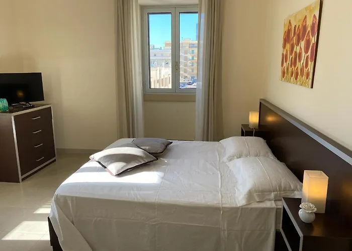 Palazzo Mongio And * Gallipoli