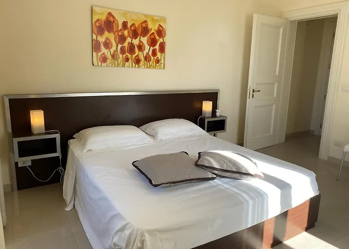 Palazzo Mongio And * Gallipoli