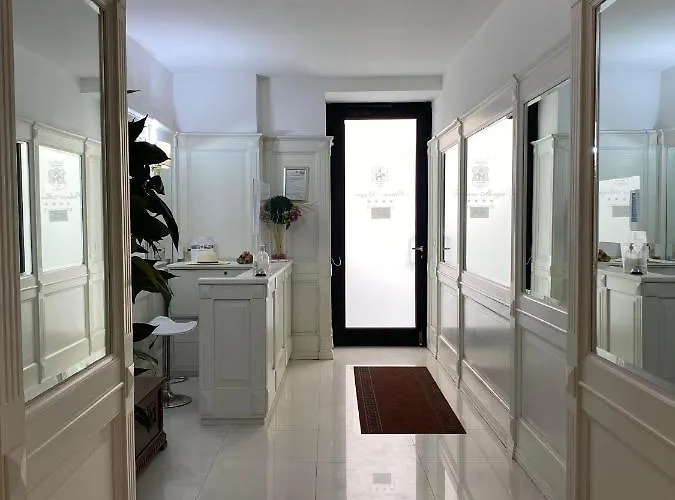 Palazzo Mongio And *